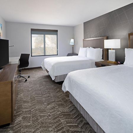 סנטה קלריטה Best Western Valencia/Six Flags Inn & Suites מראה חיצוני תמונה