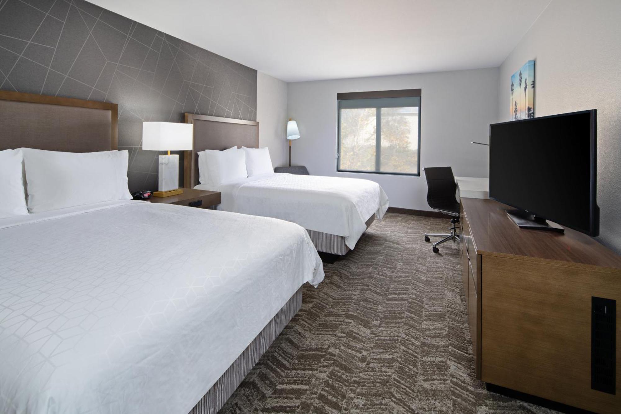 סנטה קלריטה Best Western Valencia/Six Flags Inn & Suites מראה חיצוני תמונה
